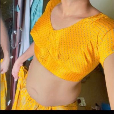 cuckofmahamymom's profile picture. am not girl na Ponu illa now in Pondy, 24 age Iyer pure pottai looking for real meet, no age restrictions, my old id got restricted @sissyddpottaicd