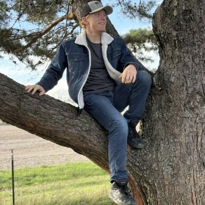 JohnnyRam123456's profile picture. 