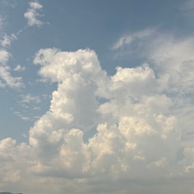 nIXuh5nCkL_koe's profile picture. 