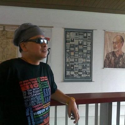 Worked at the Philippine Post, The Probe Team, Ch 5, GMA 7, and ABS-CBN/ TFC until we were shutdown