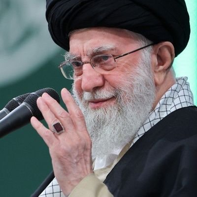 قیامت بی حسین غوغا ندارد”شفاعت بی حسین معنا ندارد”حسینی باش که در محشر نگویند”چرا پرونده ات امضاء ندارد…