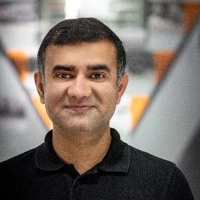 vatsal's profile picture. Founder/CEO at https://t.co/ffMj0GNmtz, Ex-CPO at Skillz, Director @ Amazon, Meta, MSFT, and Zynga. Tweet about generative AI, gaming, building startups.