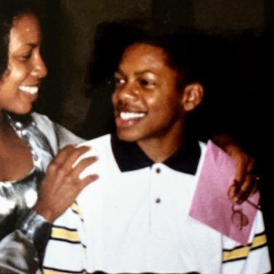 runbyhuman's profile picture. Amateur Anthropologist | 🦾 B2B Platform @Zocdoc