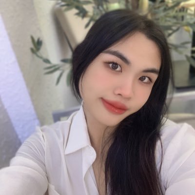 thanhvy112000's profile picture. 