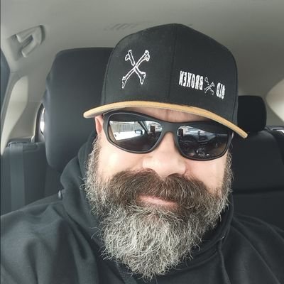 klb7119's profile picture. 