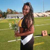 Lisa René (@kinglisarr) 's Twitter Profile