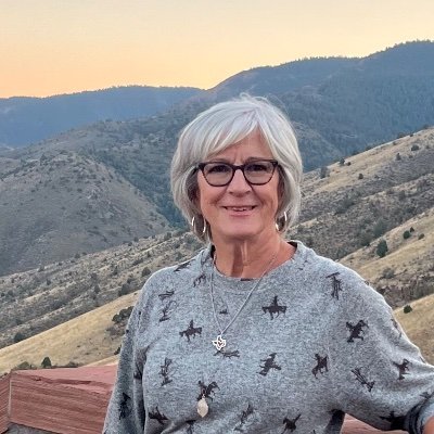 Jeanett33393833's profile picture. Happy granny of two and nurse!