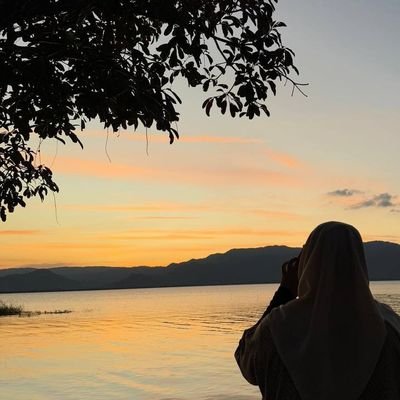 Anishapriv's profile picture. survival mode; 

an astrophile too ☆