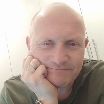Denken en DOEN - its all about the money
NB ik gebruik twitter als informatievoorziening, niet om te discusssiëren