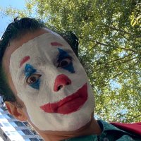 Sausages (@clownvisage) 's Twitter Profile