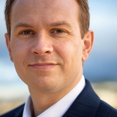 W742328's profile picture. 