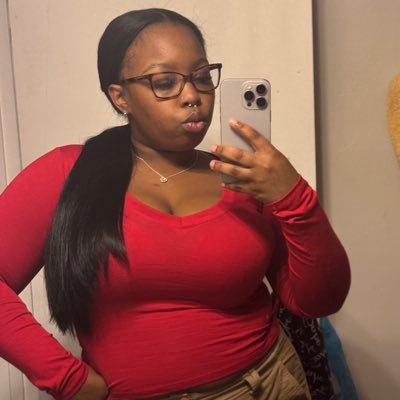 d_yazia's profile picture. nc central univ ‘24 🦅 instagram:@dyaziaaaa 👻:dyajohns
