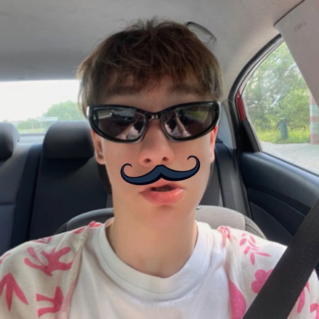 David_BigDickk's profile picture. co-founder & developer | @qualestory