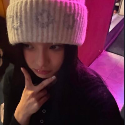 wasteyrin's profile picture. ͏ ͏͏ ͏ ͏͏ ͏ ͏ ͏͏— home: bts nd’ gfriend.
