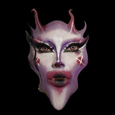 Anxietyvision's profile picture. imán de tibios y repelente de batos emocionalmente estables.
@Anxietyvision on all social media.