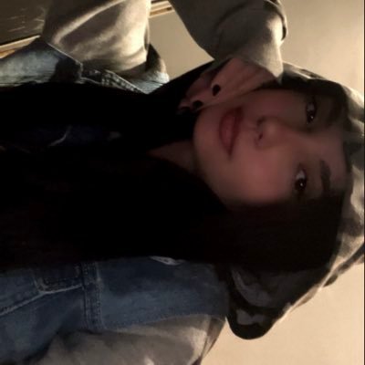 iingrid_vm's profile picture. - 孤独