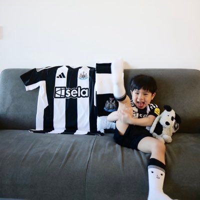 @nufc ⚫️⚪️ Seattle Mariners ⚾️ Seattle Seahawks 🏈