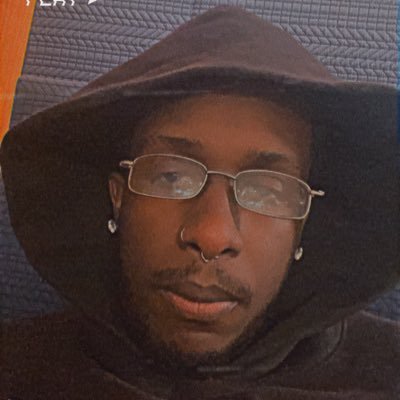 Professional yapper | NBE the nation📿 | https://t.co/VgTytJJ4Ux