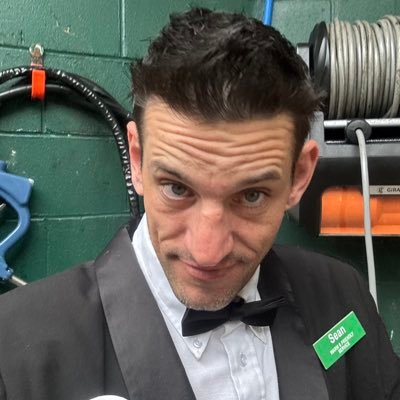 TebowDaLegend's profile picture. Girl Dad! Light of my life! Lightning Bolt throwing, Schwashbuckling, Swamp Dwellin, The Real Bay Swinging, one hella of Magical crossover Steppin Follow Back!!