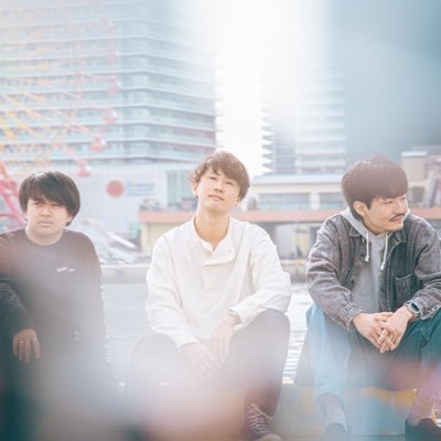 2025年始動!神戸のロックバンド【Quattro Love Good】公式X。Photo by @tani1047ri
