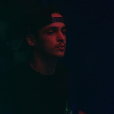 p8lux's profile picture. as above so below