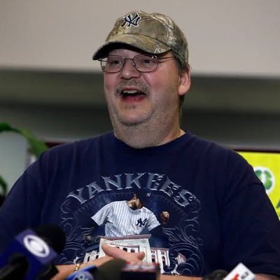Mega millions jackpot winner, Michael J, Weirsky ,jackpot winner of $273,000,000 giving away $50,000 to my first 2k followers..be a winner today💰💰💰