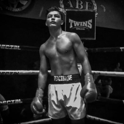 Professional Boxer from Kazakhstan 10-0 follow my journey 🇬🇧 🇰🇿 🇺🇸