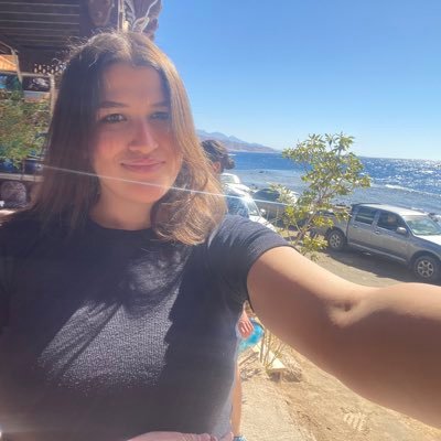 nourhanhany15's profile picture. successfully carved “DOCTOR” with tears and faith.