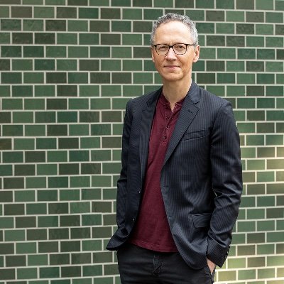 Oliver Zimmer Profile