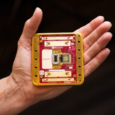 Majorana 1 - The first quantum-powered memecoin on Solana, where topological gains meet decentralization!
DoqdZvu4DFrVXtcPxee2utCkGdUVQpmpC3q2B4Lxpump