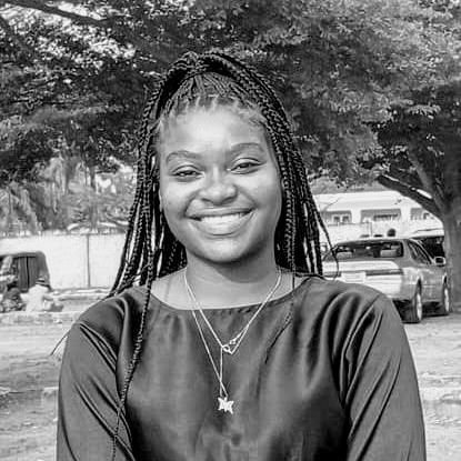 Queenmoon581106's profile picture. I'm a virtual assistant