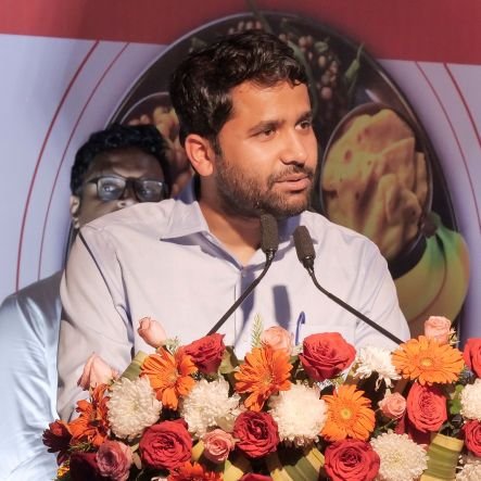 Collector & District Magistrate, Angul | Sometime Lawyer & Quizzer | Tweets on History, Food, Languages, Aviation and Architecture | Occasional brainrot