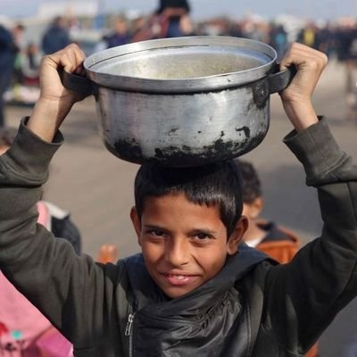 Gaza 🇵🇸🇵🇸✌I call on every Muslim what effort in the bodies of hunger and death