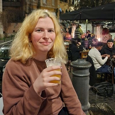 jenmarveI's profile picture. it/they
| 24
| HRT 8/30/21 🏳️‍⚧️