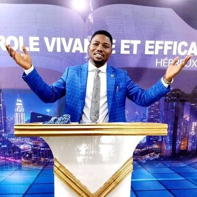 NOS PAROLES ET PRÉDICATION SE REPOSE SUR LA DÉMONSTRATION DE PUISSANCE ET D'ESPRIT
https://t.co/JG4rbCXT9m