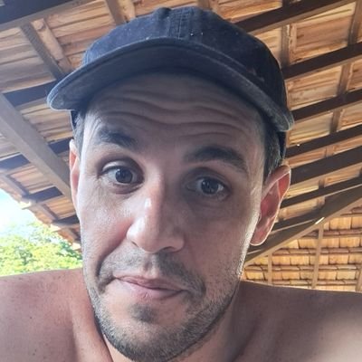 PaoloPe9's profile picture. Só sei que nada sei.
Advogado rubro-negro.
Sempre à esquerda.
Seguimos.