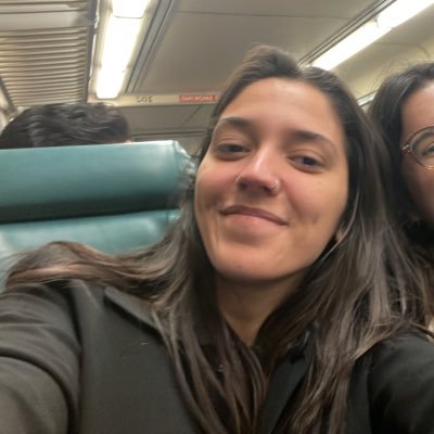 larafs67's profile picture. i’d never gone with the wind, just let it flow 🍀