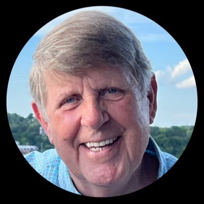 Develop online courses in effective writing. Presented on-site writing courses to federal agencies, law firms, and Fortune 500 companies in the U.S. and abroad.