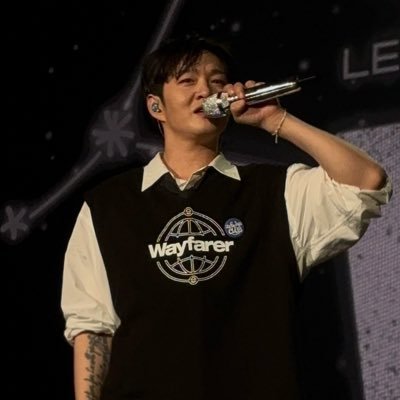 jforjerry33's profile picture. 📘❄️🌊💙