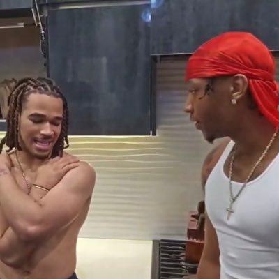 straight guys doing gay shit | deleted at 10k | alt to the alt | I don’t own majority of this content 👾 | if u want something deleted just ask