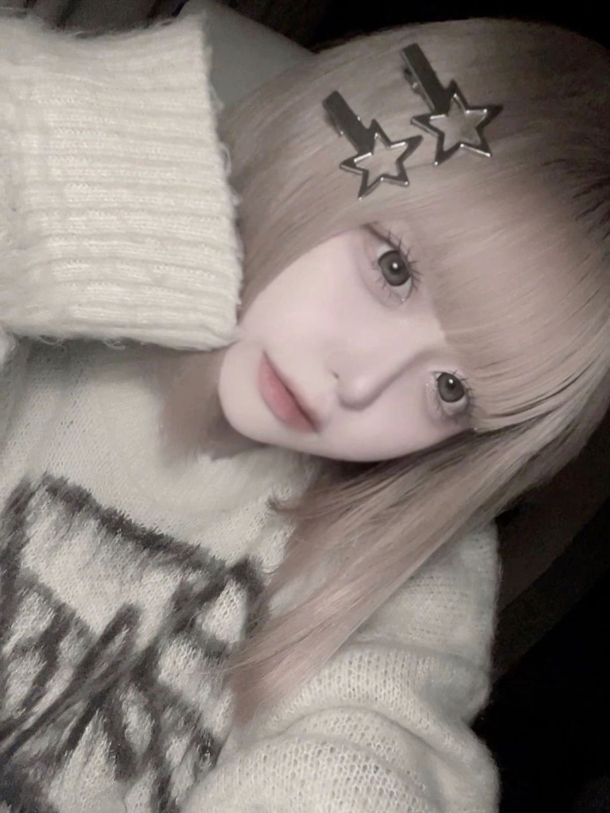 louiserapin's profile picture. 21歳 / 女性 / スポーツ好き / 日常系つぶやき多め / #V系 #ライブ参戦 #音楽好きと繋がりたい #拡散希望 🌟 💐