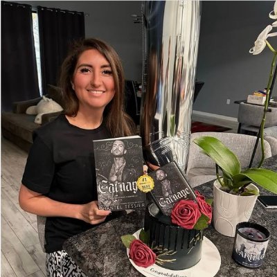 shantel_tessier's profile picture. USA Today & Wall Street Journal Bestselling Author