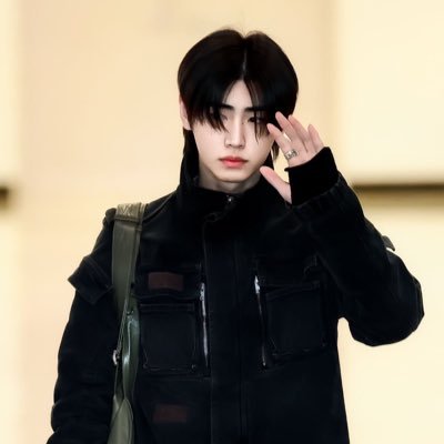 extralikejenn's profile picture. 