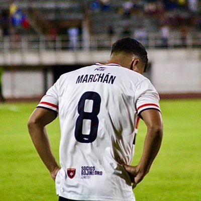 Futbolista Profesional Instagram: @jhonmarchan10 Facebook: Jhon Marchán
