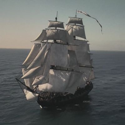 Don't be confused. About half of my posts are just spoiler-free quotes from the Aubrey/Maturin novels. Most of the rest are related to history and present.