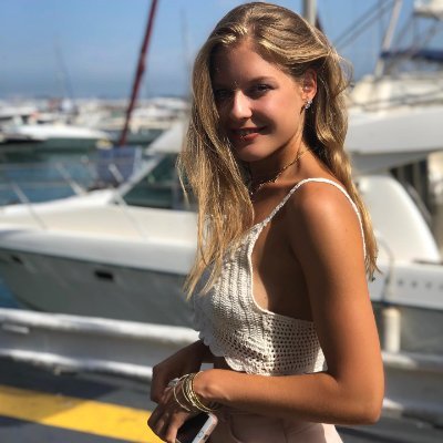 Goldman Sachs | Financial Analytics | AI FinTech | Portfolio Management | Likes to travel Golf etc