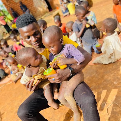 t_fatiik's profile picture. reaching out to all suffering souls in my community,  orphans and disabled children through @kwaja_uganda