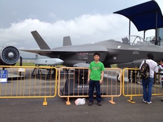 TanDerrick's profile picture. 