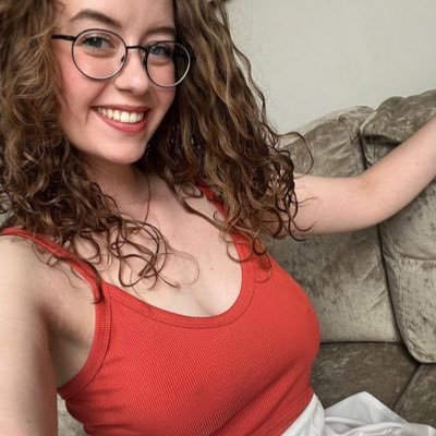 SophieTol91598's profile picture. 