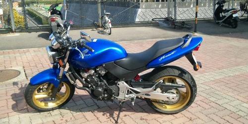 littlerun0822's profile picture. 吉本16期のリトルランボーズ西川ともおします。しがないお笑い芸人やらせて頂いてます。ライブ等の告知もするので見て頂けるとありがたいです!好きなもの夏、漫画、映画、ゲーム、仮面ライダー、バイク、ドラマ、格闘技、音楽、歌、そして、お笑いです!良かったら絡んでくださいませませ。